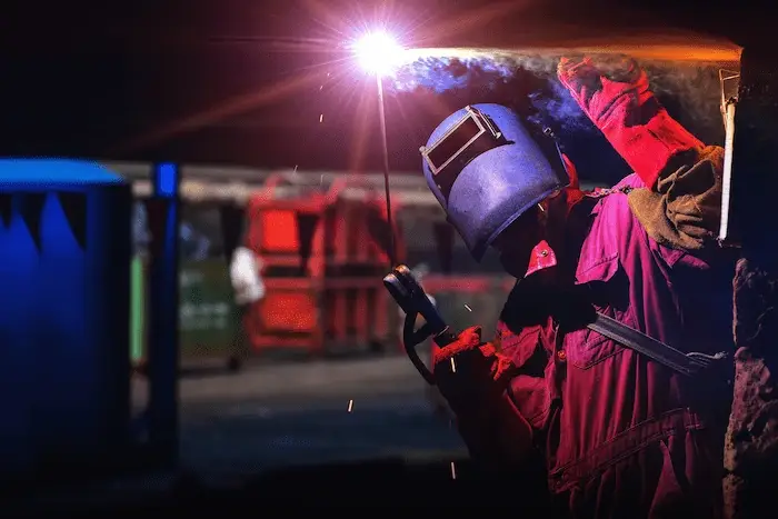 welder-working-with-PPE